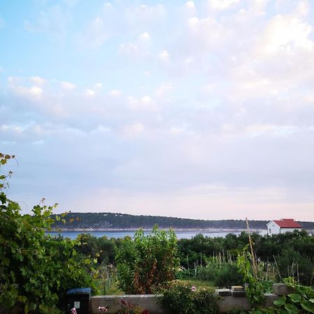 Apartment Zekija Barbat na Rabu Εξωτερικό φωτογραφία